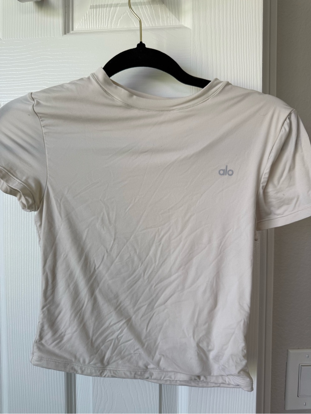 ALO Yoga Short Sleeve Crew Tee small